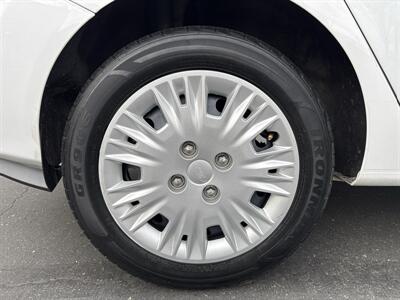 2017 Ford Fiesta S   - Photo 16 - Sacramento, CA 95826