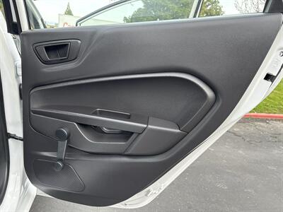 2017 Ford Fiesta S   - Photo 30 - Sacramento, CA 95826