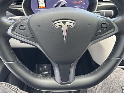 2018 Tesla Model X 75D   - Photo 42 - Sacramento, CA 95826