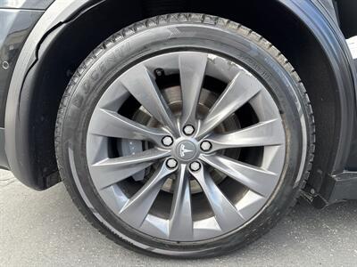 2018 Tesla Model X 75D   - Photo 17 - Sacramento, CA 95826