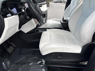 2018 Tesla Model X 75D   - Photo 24 - Sacramento, CA 95826