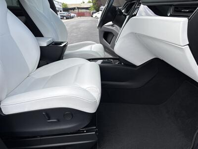 2018 Tesla Model X 75D   - Photo 37 - Sacramento, CA 95826