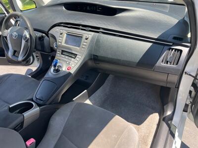 2013 Toyota Prius   - Photo 36 - Sacramento, CA 95826