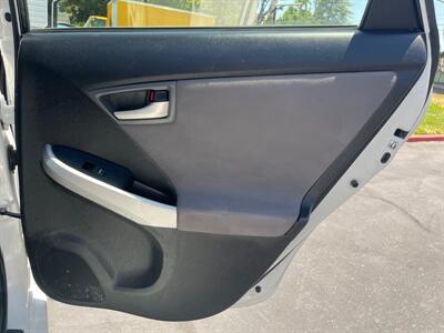 2013 Toyota Prius   - Photo 35 - Sacramento, CA 95826