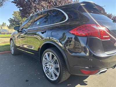 2014 Porsche Cayenne S   - Photo 10 - Sacramento, CA 95826