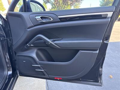 2014 Porsche Cayenne S   - Photo 45 - Sacramento, CA 95826