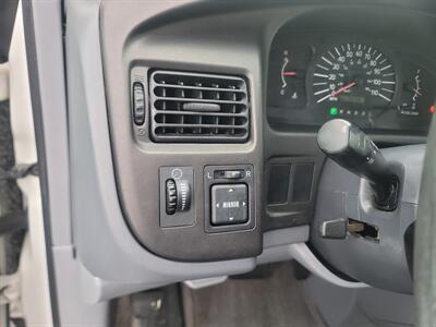 1999 Toyota Sienna CE   - Photo 44 - Sacramento, CA 95826