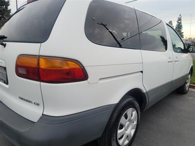 1999 Toyota Sienna CE   - Photo 12 - Sacramento, CA 95826