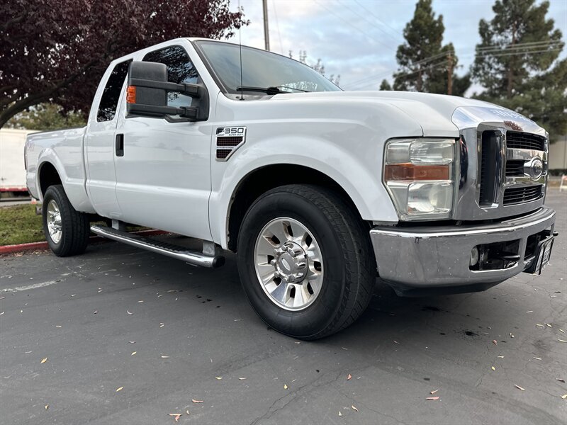 2008-Ford-F-350-1FTSX30RX8EB15028