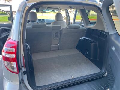 2011 Toyota RAV4   - Photo 33 - Sacramento, CA 95826
