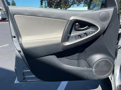2011 Toyota RAV4   - Photo 28 - Sacramento, CA 95826