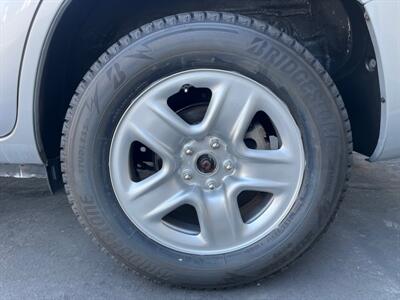 2011 Toyota RAV4   - Photo 19 - Sacramento, CA 95826