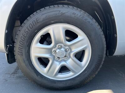 2011 Toyota RAV4   - Photo 21 - Sacramento, CA 95826