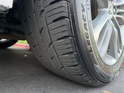 2017 Toyota Camry SE   - Photo 16 - Sacramento, CA 95826