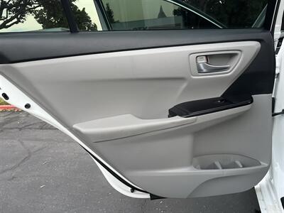 2017 Toyota Camry SE   - Photo 31 - Sacramento, CA 95826