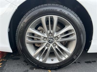 2017 Toyota Camry SE   - Photo 21 - Sacramento, CA 95826