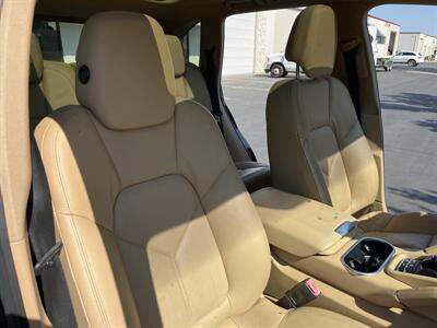 2013 Porsche Cayenne S   - Photo 48 - Sacramento, CA 95826