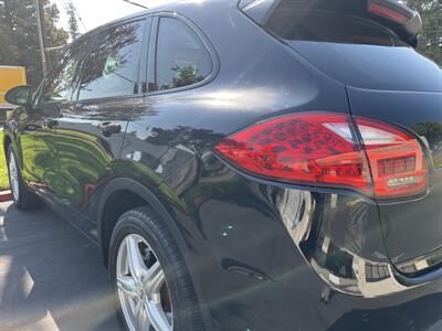 2013 Porsche Cayenne S   - Photo 10 - Sacramento, CA 95826