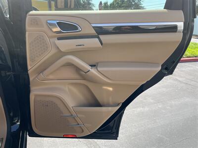 2013 Porsche Cayenne S   - Photo 45 - Sacramento, CA 95826