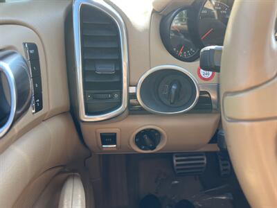 2013 Porsche Cayenne S   - Photo 53 - Sacramento, CA 95826