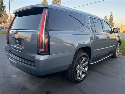 2016 Cadillac Escalade ESV Luxury Collection   - Photo 13 - Sacramento, CA 95826