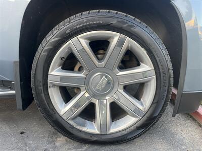 2016 Cadillac Escalade ESV Luxury Collection   - Photo 15 - Sacramento, CA 95826