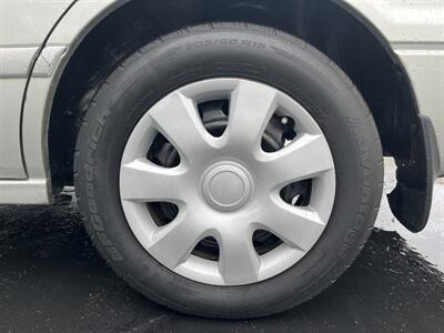 2000 Toyota Camry LE   - Photo 18 - Sacramento, CA 95826