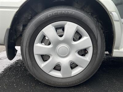 2000 Toyota Camry LE   - Photo 16 - Sacramento, CA 95826