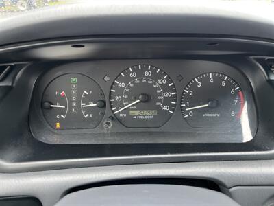 2000 Toyota Camry LE   - Photo 37 - Sacramento, CA 95826