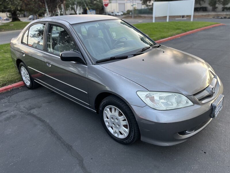 2004 Honda Civic LX photo 3