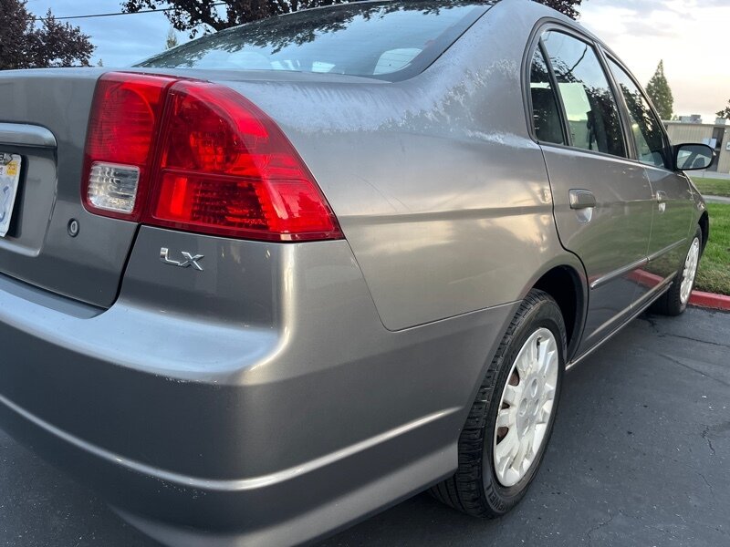 2004 Honda Civic LX photo 13