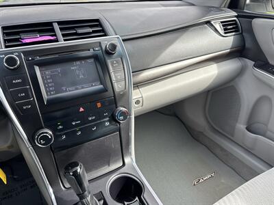 2017 Toyota Camry LE   - Photo 41 - Sacramento, CA 95826