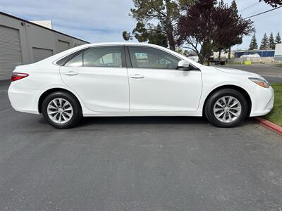 2017 Toyota Camry LE   - Photo 14 - Sacramento, CA 95826