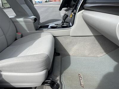 2017 Toyota Camry LE   - Photo 36 - Sacramento, CA 95826