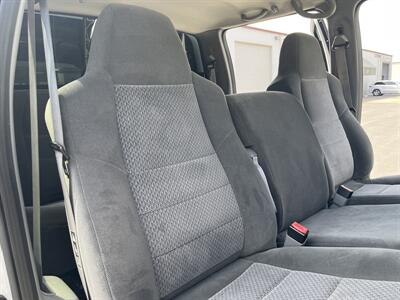 2002 Ford F-350 XLT   - Photo 41 - Sacramento, CA 95826