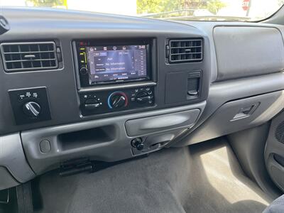 2002 Ford F-350 XLT   - Photo 38 - Sacramento, CA 95826
