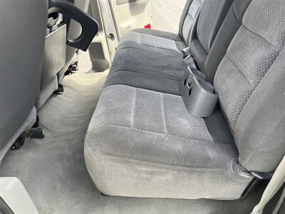 2002 Ford F-350 XLT   - Photo 37 - Sacramento, CA 95826
