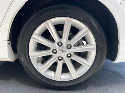2012 Toyota Camry XLE   - Photo 31 - Sacramento, CA 95826