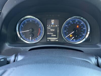 2017 Toyota Corolla SE   - Photo 27 - Sacramento, CA 95826