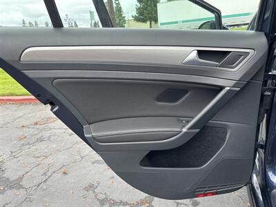2017 Volkswagen Golf SportWagen TSI SE - Photo 29 - Sacramento, CA 95826