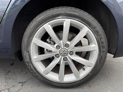 2017 Volkswagen Golf SportWagen TSI SE - Photo 17 - Sacramento, CA 95826