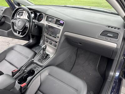 2017 Volkswagen Golf SportWagen TSI SE - Photo 33 - Sacramento, CA 95826