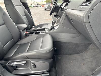 2017 Volkswagen Golf SportWagen TSI SE - Photo 35 - Sacramento, CA 95826