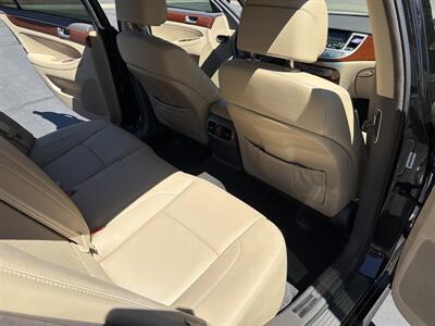 2014 Hyundai Genesis 3.8L - Photo 35 - Sacramento, CA 95826