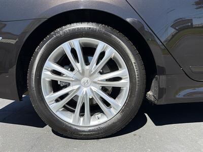 2014 Hyundai Genesis 3.8L - Photo 18 - Sacramento, CA 95826