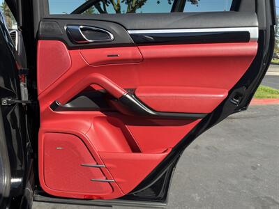 2017 Porsche Cayenne S   - Photo 43 - Sacramento, CA 95826