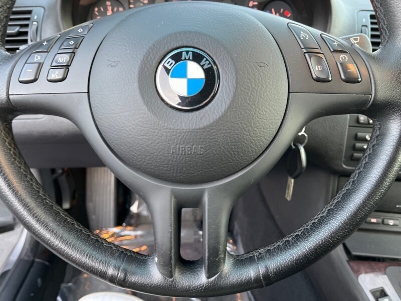 2006 BMW 3 Series 325i photo 37