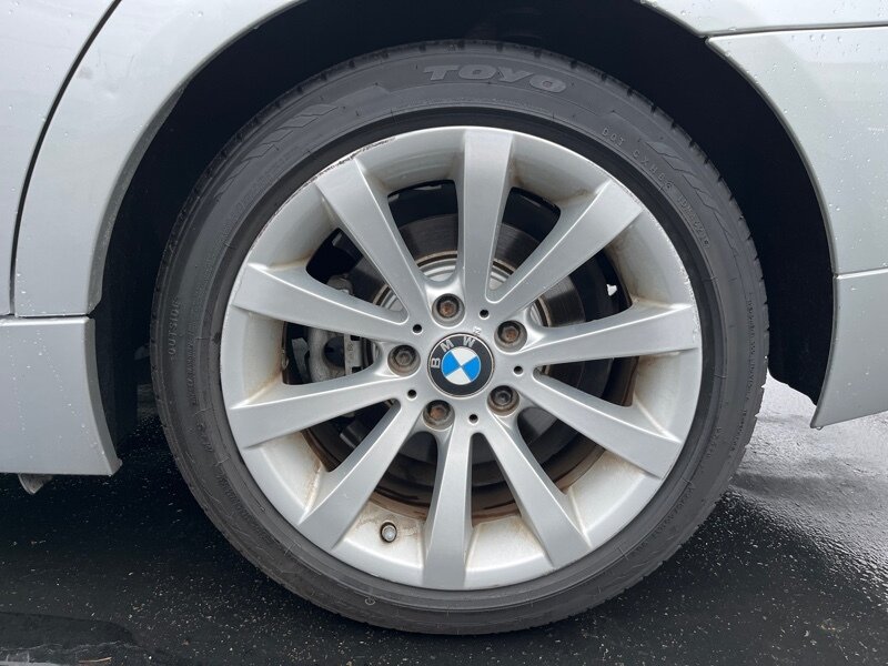 2011 BMW 3 Series 328i photo 27