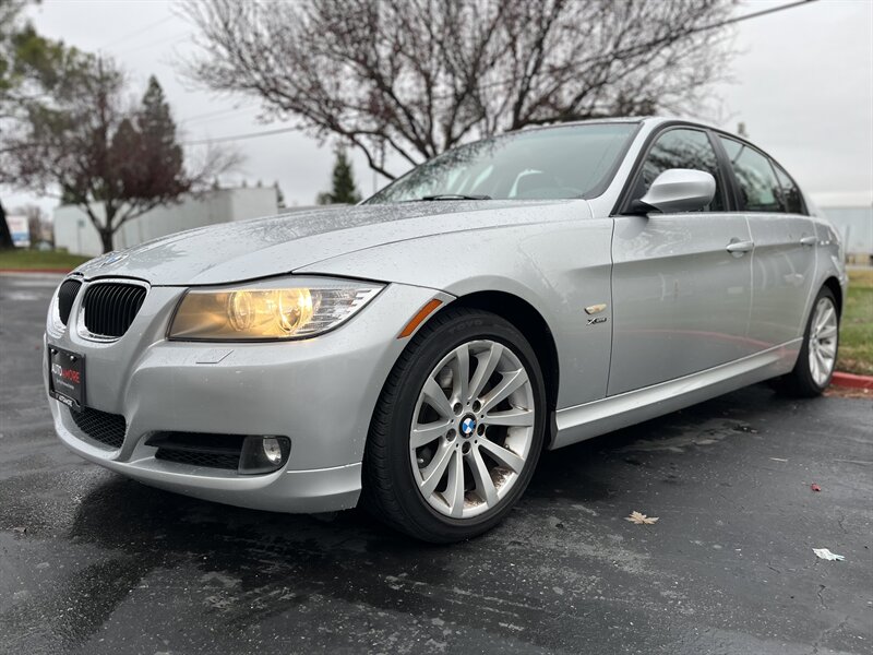 2011 BMW 3 Series 328i photo 7