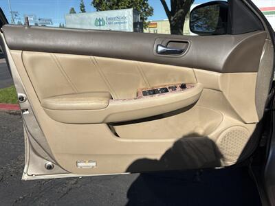 2004 Honda Accord EX V-6 w/Navi   - Photo 27 - Sacramento, CA 95826